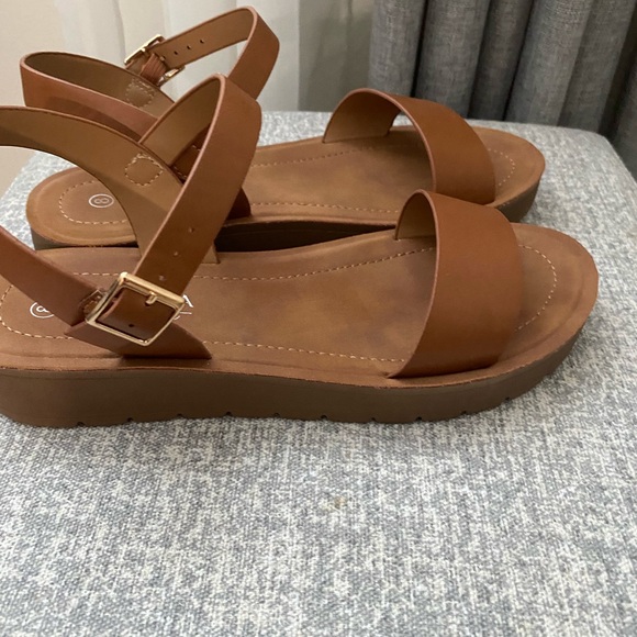 Top Moda Comfort cognac sandals size 8 - Picture 3 of 3